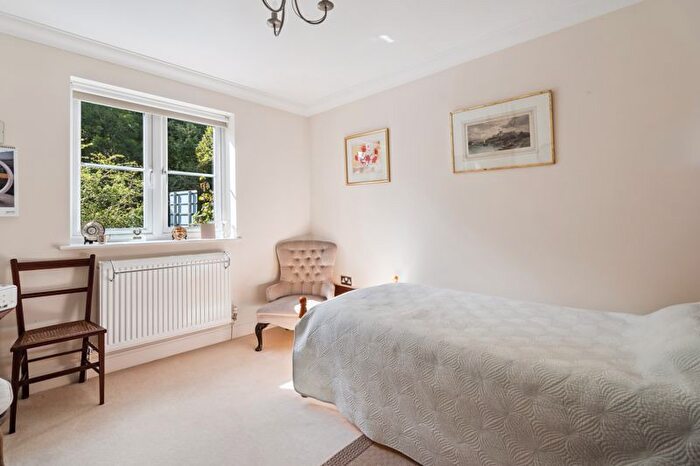 3 Bedroom End Terrace House For Sale In East Arms Place, Hurley, Maidenhead, SL6