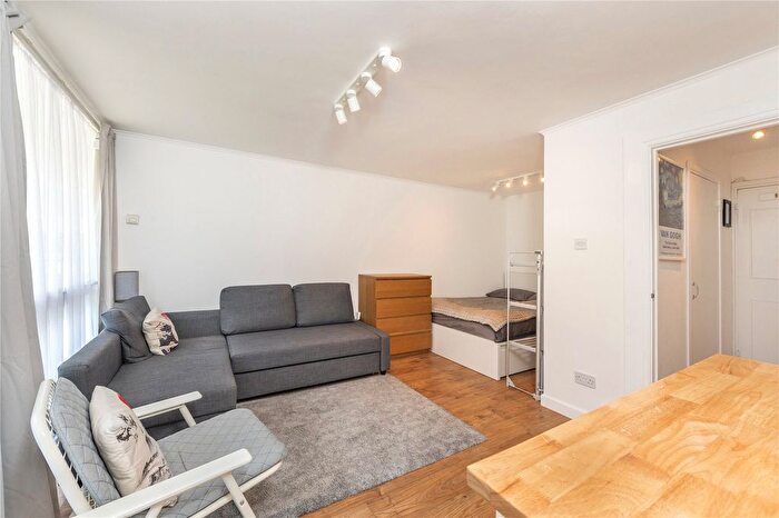 Studio To Rent In Clipstone Street, Fitzrovia, London, W1W