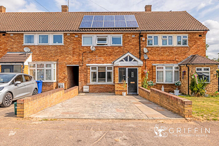 3 Bedroom Terraced House For Sale In Usk Road, Aveley, RM15