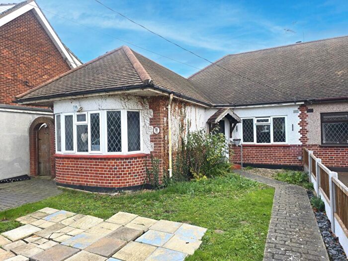 2 Bedroom Semi-Detached Bungalow For Sale In High Elms Road, Hullbridge, Essex, SS5