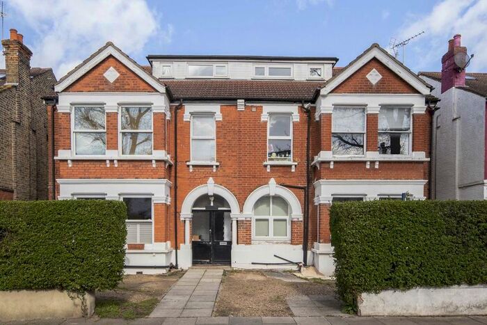 1 Bedroom Flat To Rent In Windermere Road, London, W5