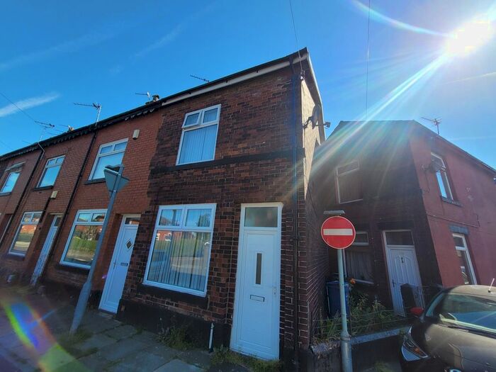 2 Bedroom Terraced House To Rent In Lever Street, Radcliffe, Manchester, M26