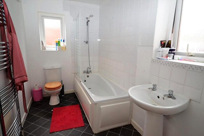 1 Bedroom Private Halls To Rent In St. Kilda Parade, Gloucester, GL1