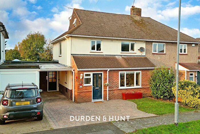 4 Bedroom Semi-Detached House To Rent In Pilgrims Hatch, Brentwood, CM15