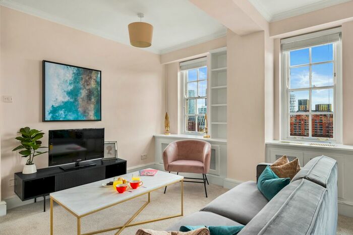 3 Bedroom Flat To Rent In Dolphin Square, London, SW1V