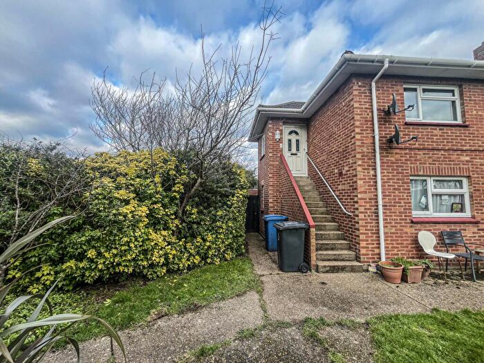 2 Bedroom Maisonette To Rent In Tudor Close, Shotley, IP9