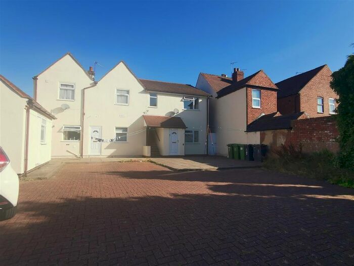 1 Bedroom Flat To Rent In Great Charles Street, Walsall, WS8
