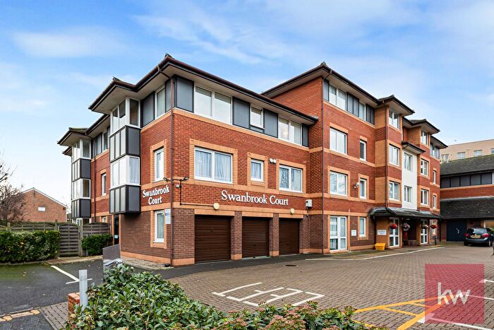 2 Bedroom Flat For Sale In Swanbrook Court, Bridge Avenue, Maidenhead, SL6