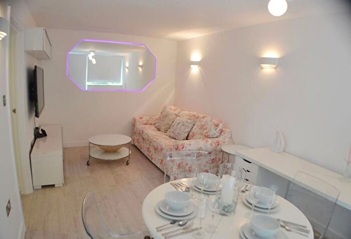 1 Bedroom Flat To Rent In Winchester Avenue, London, NW6