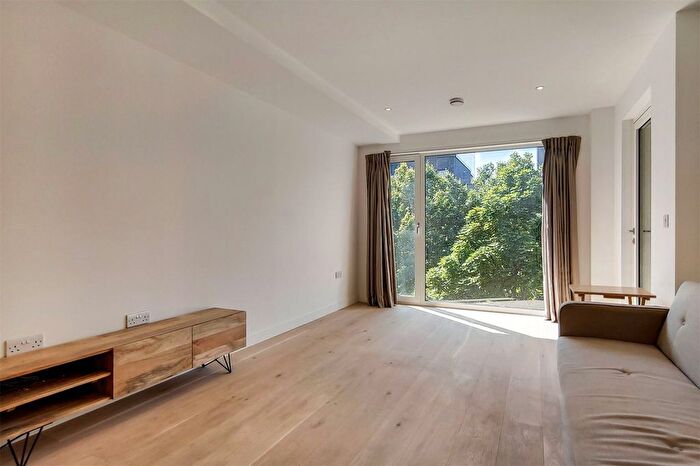 1 Bedroom Flat To Rent In Pentonville Road, Islington, London, N1