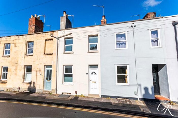 2 Bedroom Terraced House For Sale In St. Annes Terrace, Fairview, GL52