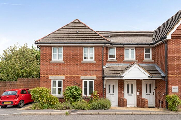 1 Bedroom Flat To Rent In Bastins Close, Park Gate, Southampton, Hampshire, SO31