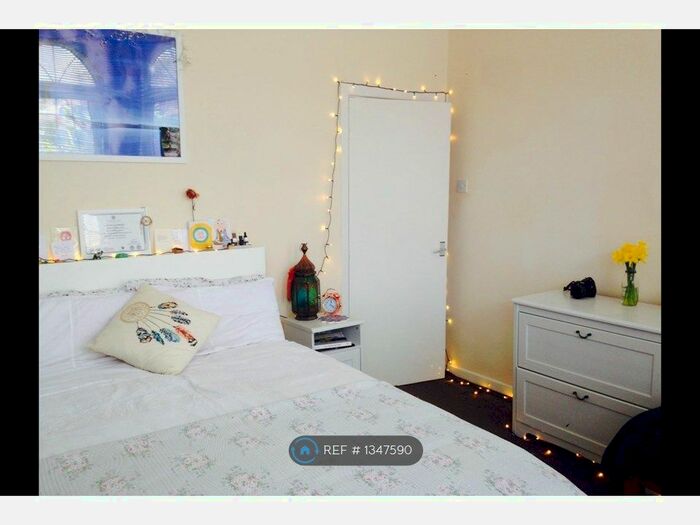1 Bedroom Flat To Rent In George Street, Manchester, M25