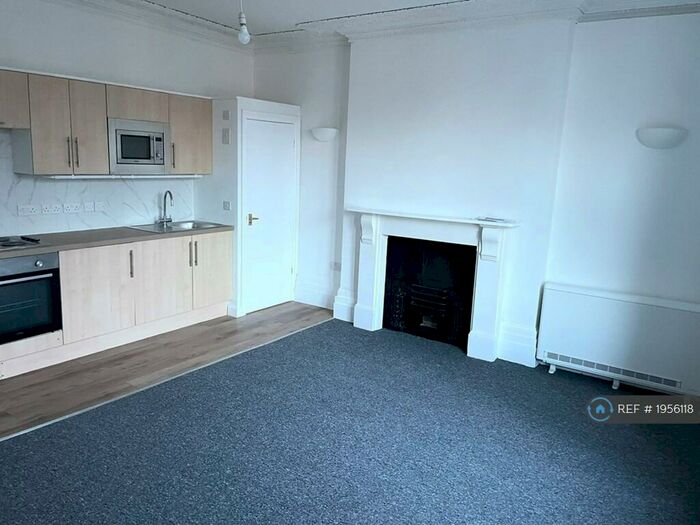 Studio To Rent In Berkeley Road, Bishopston, Bristol, BS7