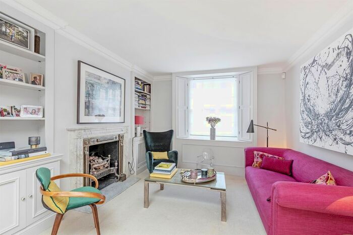 3 Bedroom Property To Rent In Seymour Walk, London, SW10