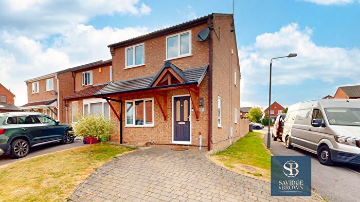 3 Bedroom Semi-Detached House For Sale In Sidings Way, Westhouses, DE55