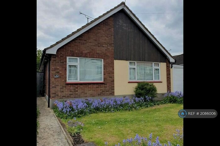 2 Bedroom Bungalow To Rent In Church Road, Hadleigh, Benfleet, SS7