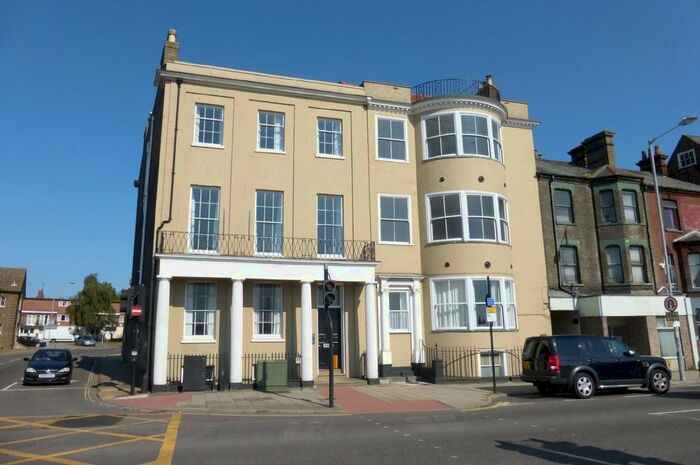 2 Bedroom Apartment To Rent In South Quay, Great Yarmouth, NR30