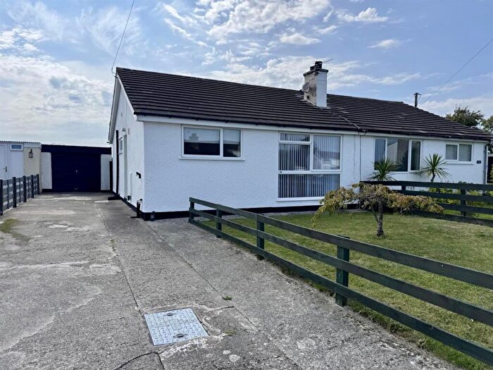 2 Bedroom Semi-Detached Bungalow For Sale In Tyn Rhos Estate, Gaerwen, LL60