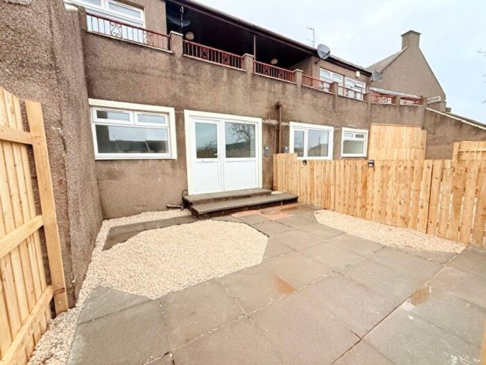 2 Bedroom Flat For Sale In High Street, Methil, KY8