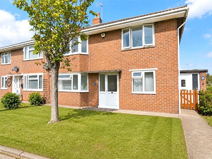 2 Bedroom Flat To Rent In Hazel Grove, Mansfield Woodhouse, NG19