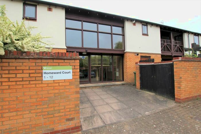 1 Bedroom Apartment To Rent In Homeward Court, Loughton, Milton Keynes, MK5