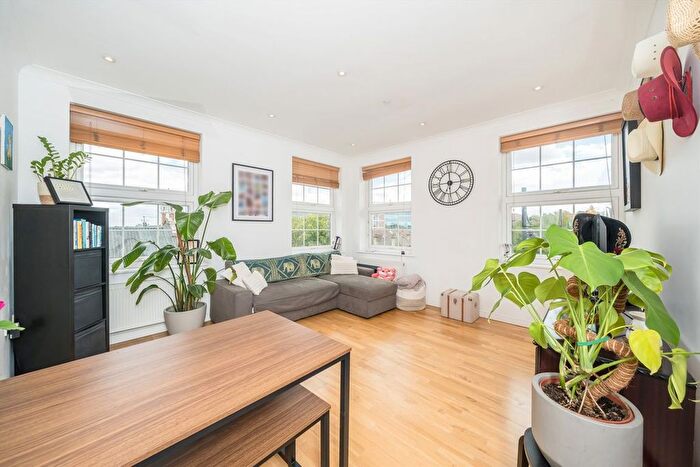 2 Bedroom Flat For Sale In Trinity Gardens, Brixton, SW9