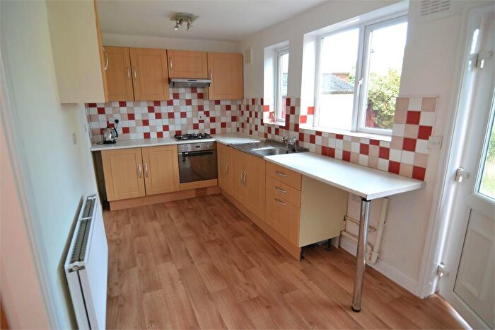 2 Bedroom Semi-Detached House For Sale In Glenwood Close, Little Sutton, Cheshire, CH66