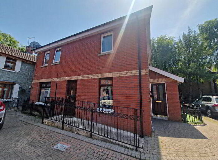 2 Bedroom Ground Floor Apartments To Rent In Brookville Court, Belfast, BT14