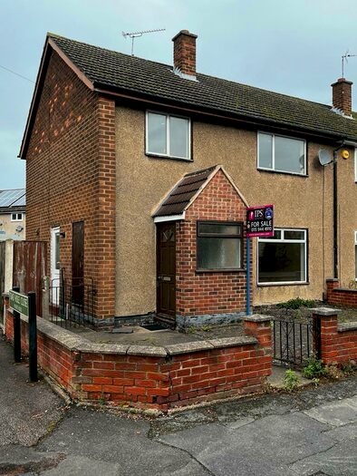 3 Bedroom End Of Terrace House To Rent In Wyndale DriveKirk HallamIlkestonDerbyDerbyshire, DE7