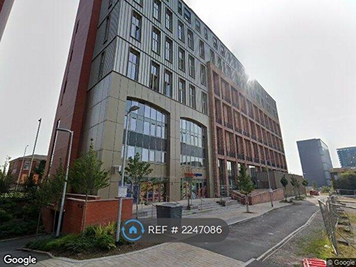 1 Bedroom Flat To Rent In Spinners Way, Manchester, M15