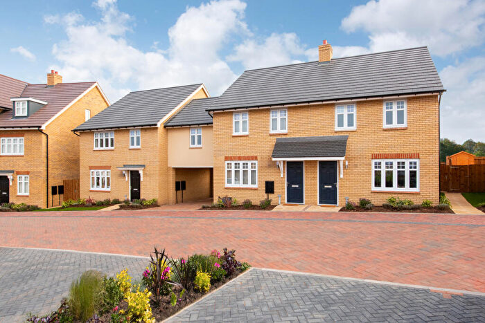 3 Bedroom Semi-Detached House For Sale In Southern Cross, Wixams, MK42