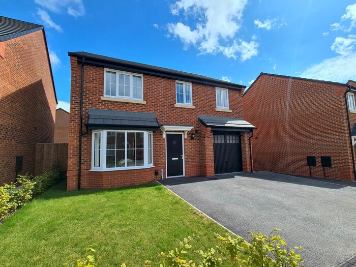 4 Bedroom Detached House To Rent In Chiswell Road, Preston, PR4