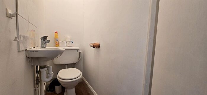 1 Bedroom Flat To Rent In Bridge Street, Caversham, Reading, RG4