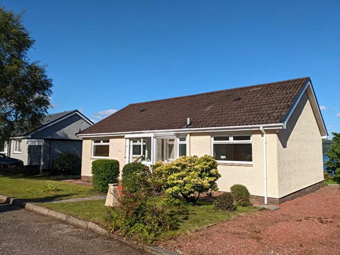 3 Bedroom Detached House For Sale In Ardenfield, Dunoon, Argyll, PA23