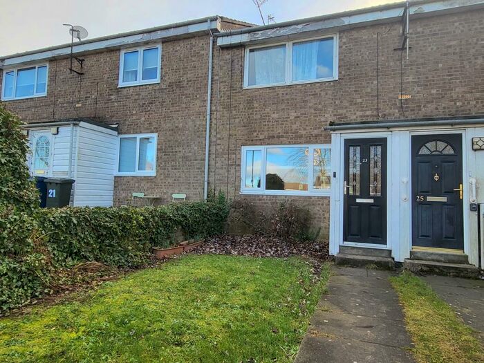 2 Bedroom Apartment For Sale In Knowsley Court, Tudor Grange, Newcastle