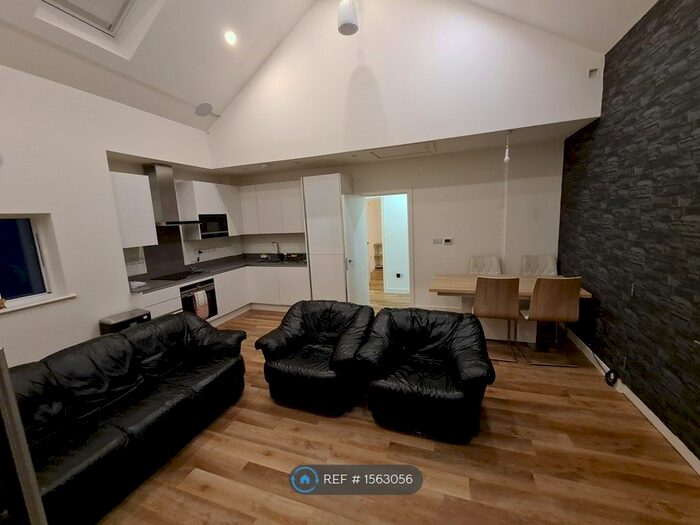 2 Bedroom Flat To Rent In Mill End Road, Cambridge, CB1