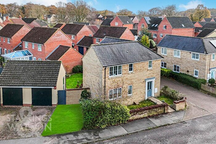 3 Bedroom Detached House For Sale In Macmillan Way, Little Plumstead, Norwich, NR13