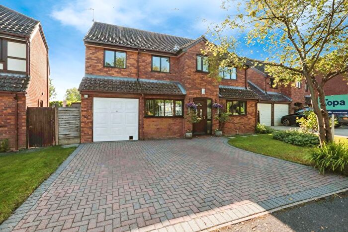 5 Bedroom Detached House For Sale In Millfield, Sedgeberrow, Evesham, WR11