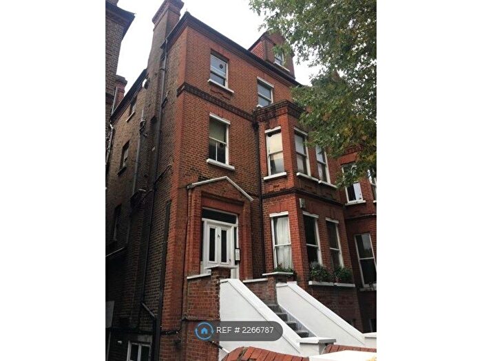 2 Bedroom Flat To Rent In Netherhall Gardens, London, NW3