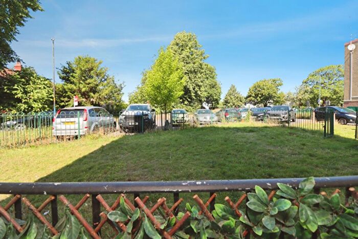 2 Bedroom Flat For Sale In Henbury Court, Henbury, Bristol, Somerset, BS10