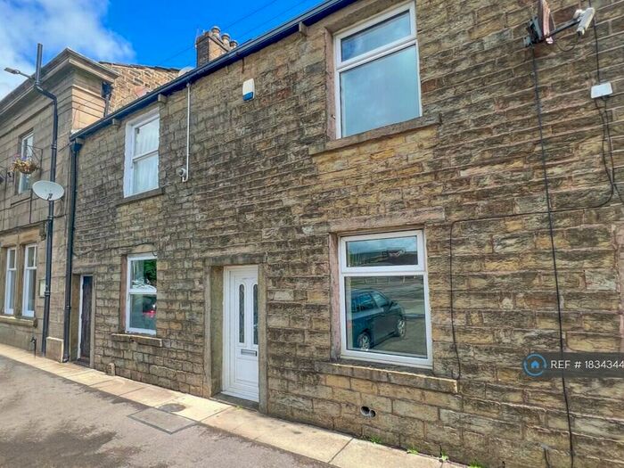 2 Bedroom Terraced House To Rent In Manchester Road, Haslingden, Rossendale, BB4