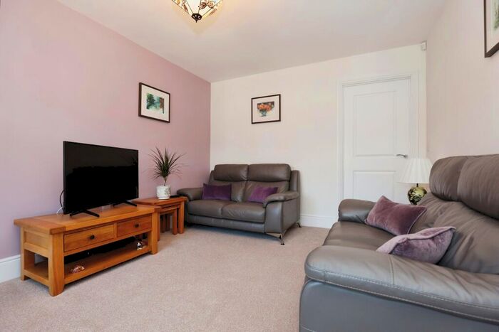 4 Bedroom Detached House For Sale In Great Brook Ground, Rugby, CV23
