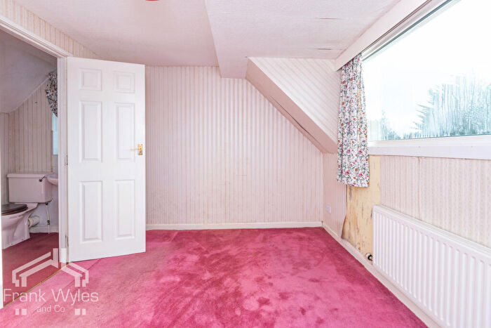 4 Bedroom Detached House For Sale In Blackpool Road North, Lytham St. Annes, Lancashire, FY8