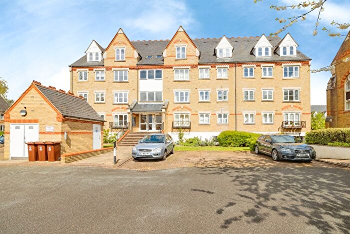 2 Bedroom Flat For Sale In Hallam Close, Watford, WD24