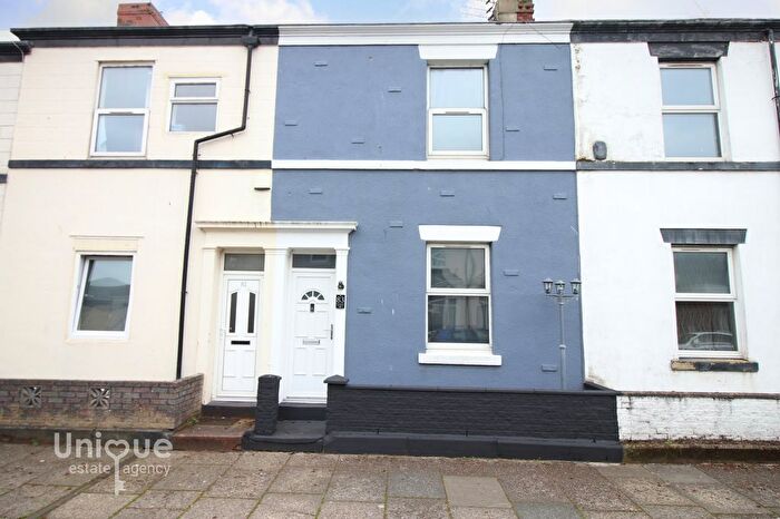 2 Bedroom Terraced House For Sale In Warren Street, Fleetwood, FY7