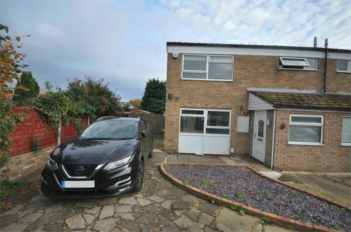 4 Bedroom Semi-Detached House To Rent In Westfield Road, Walton-On-Thames, Surrey, KT12
