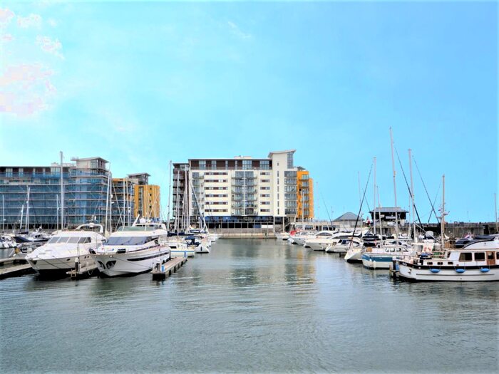 2 Bedroom Flat To Rent In Midway Quay, Eastbourne, BN23