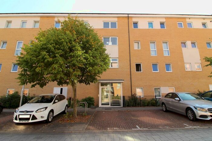 1 Bedroom Flat To Rent In Tean House, Reading, RG2