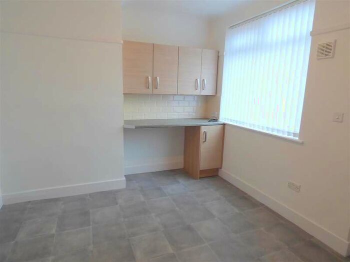 3 Bedroom Terraced House To Rent In Kingsway, Huyton, Liverpool, L36